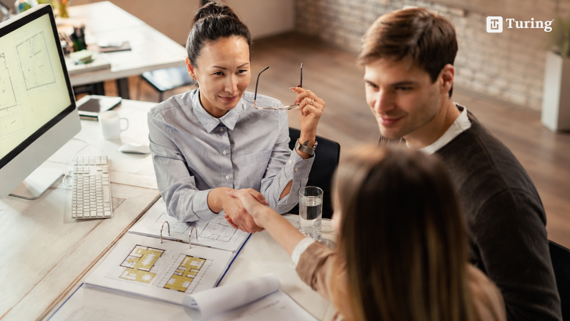 Técnicas clave para acelerar el cierre de ventas inmobiliarias en un mercado competitivo